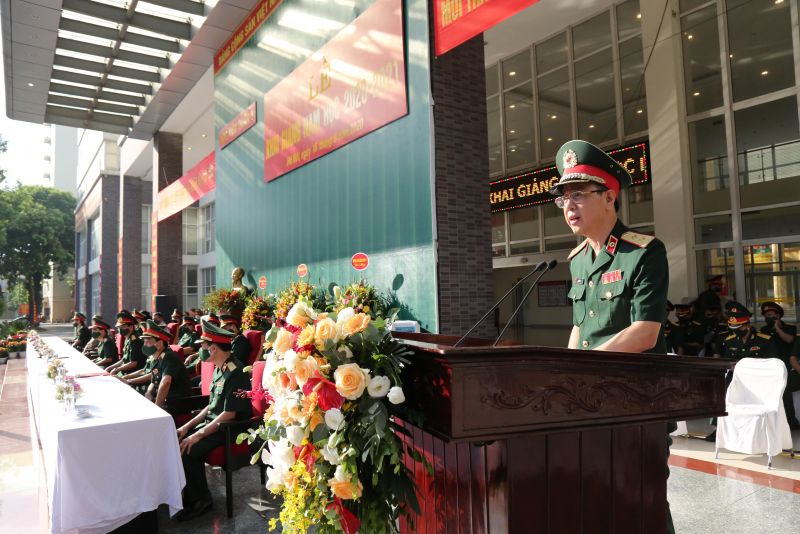 Trung tướng, GS, TS Đỗ Quyết, Giám đốc Học viện Quân y