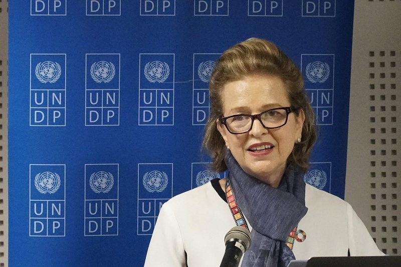 Bà Caitlin Wiesen, đại diện thường trú UNDP tại Việt Nam  đồng tổ chức cuộc thi thể hiện sự ủng hộ hết mình với cuộc thi