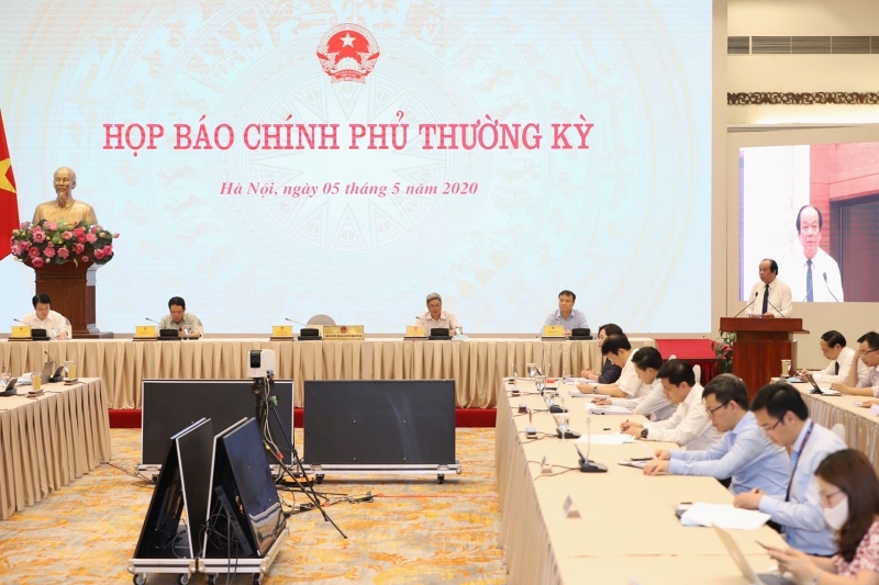 Bộ trưởng, Chủ nhiệm Văn phòng Chính phủ Mai Tiến Dũng thông tin tại cuộc họp báo Chính phủ thường kỳ ngày 5/5.