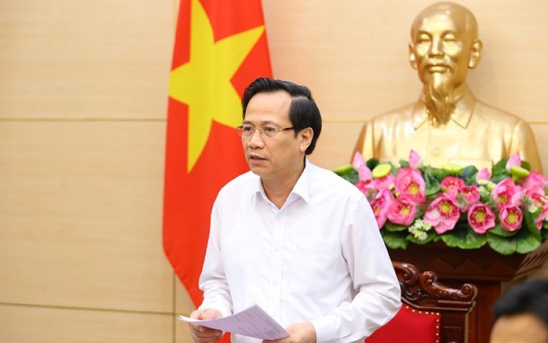 Bộ trưởng Đào Ngọc Dung thông tin tại