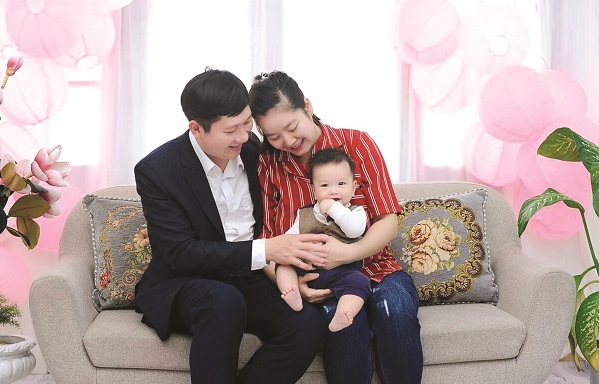 Gia đình hạnh phúc của anh Đặng Văn Sơn