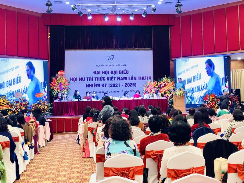 Toàn cảnh Đại hội Đại biểu Hội Nữ trí thức Việt Nam lần thứ III, nhiệm kỳ 2021-2026 (Ảnh: Hồng Nhung)