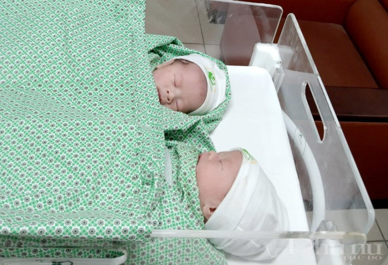 Những em bé được ra đời trong mùa dịch tại bệnh viện Phụ sản Hà Nội cơ sở 2.