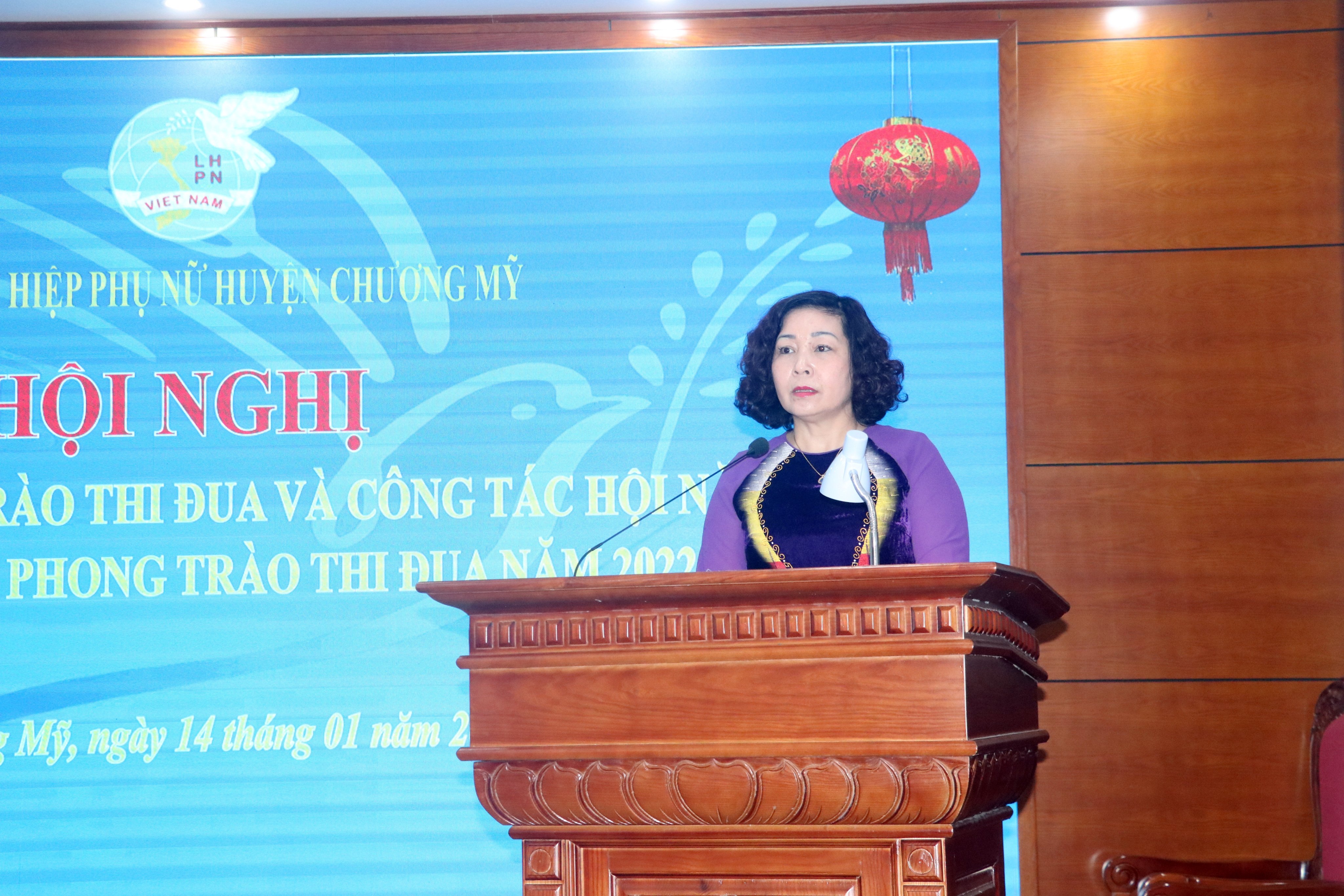Đồng chí Lê Thị Thiên Hương, Phó Chủ tịch Hội LHPN TP Hà Nội phát biểu chỉ đạo tại hội nghị
